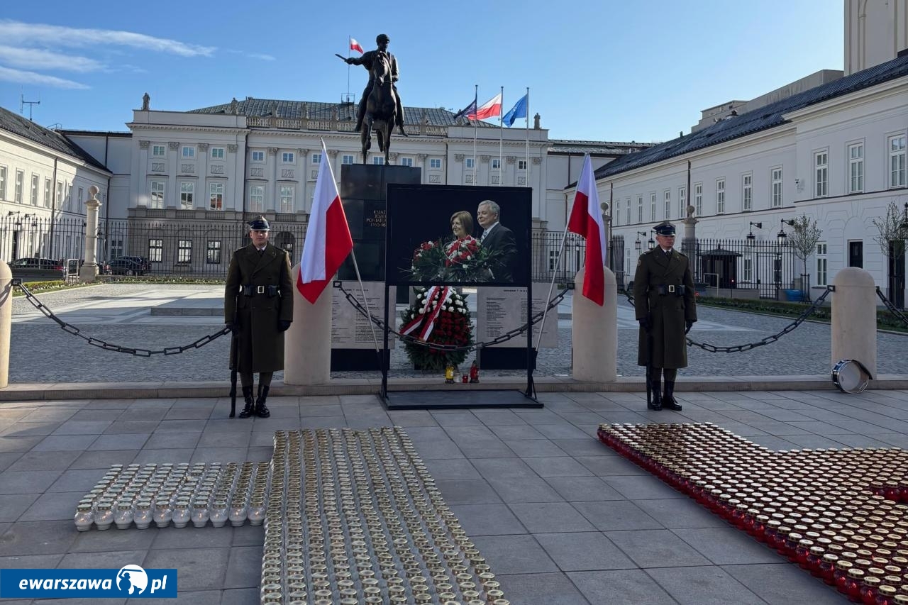 obchody 15. rocznicy katastrofy smoleńskiej | fot. Bartosz Pańczyk