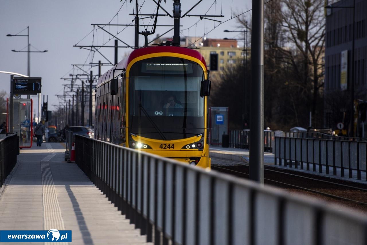 tramwaj warszawski | fot. tw.waw.pl/