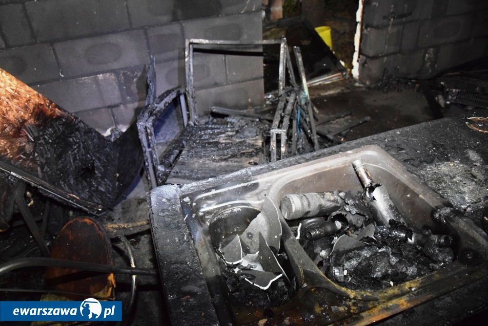 spalona altana | fot. praga-polnoc.policja.gov.pl
