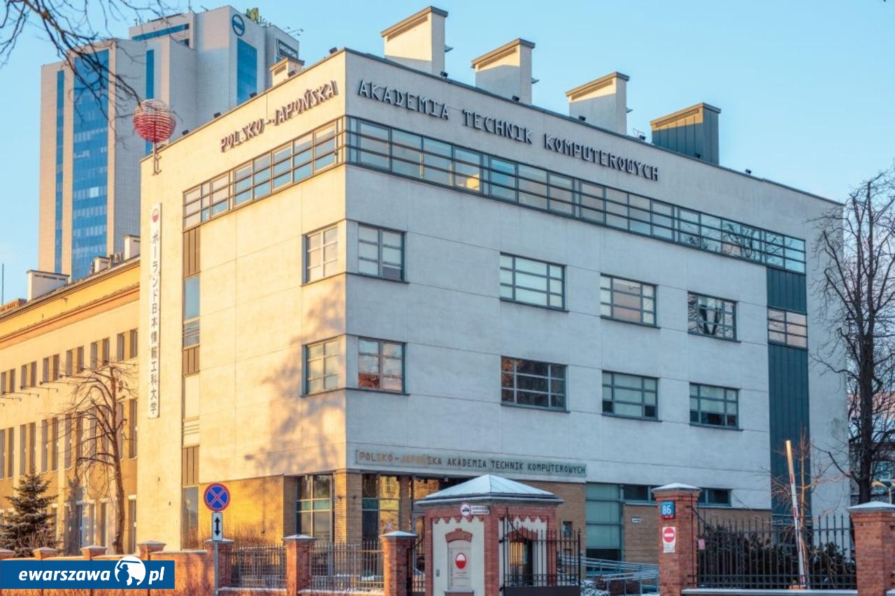 uczelnia PJATK w Warszawie | fot. Polsko-Japońska Akademia Technik Komputerowych