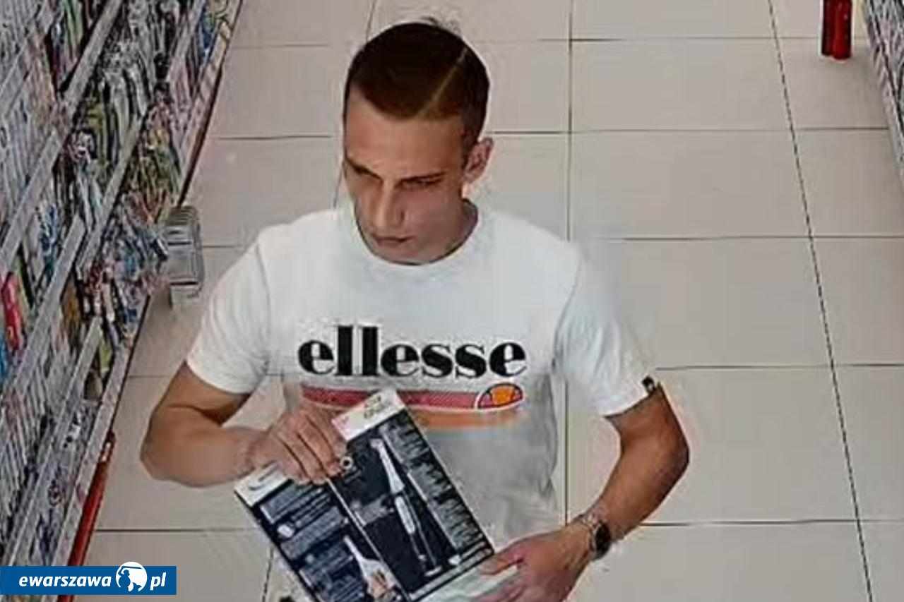 Mężczyzna, który wynosił kosmetyki z drogerii | fot. KPP w Mińsku Mazowieckim