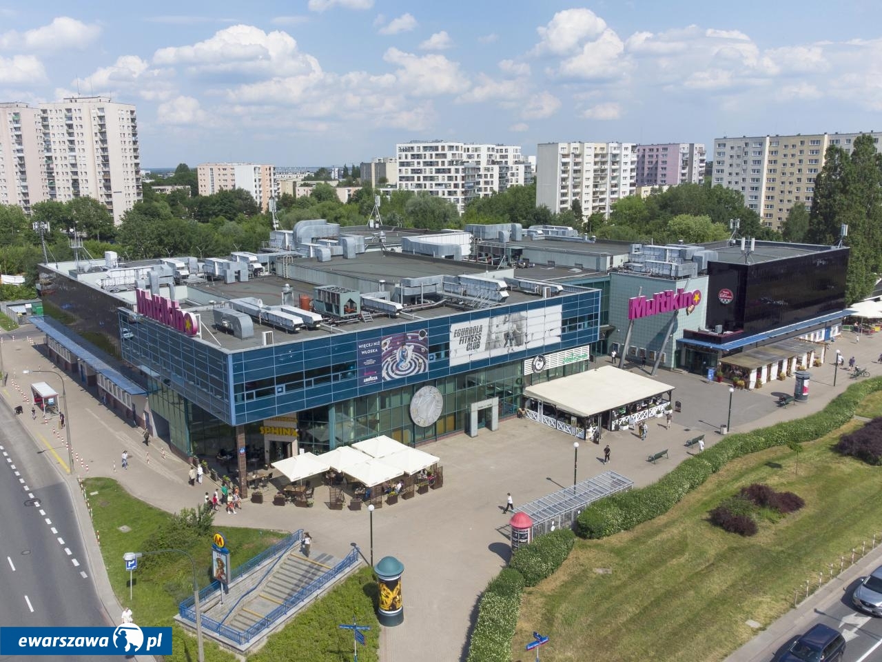 Multikino na Ursynowie | fot. Autorstwa Emptywords - Praca własna, CC BY-SA 4.0, https://commons.wikimedia.org/w/index.php?curid=120132554