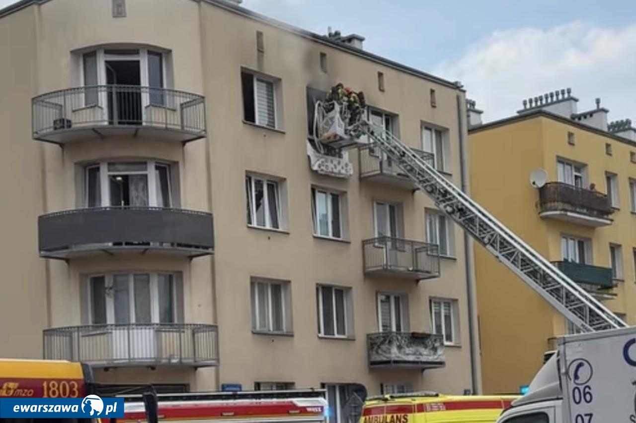 wybuch gazu w kamienicy na Pradze-Południe | fot. Inna P. / facebook