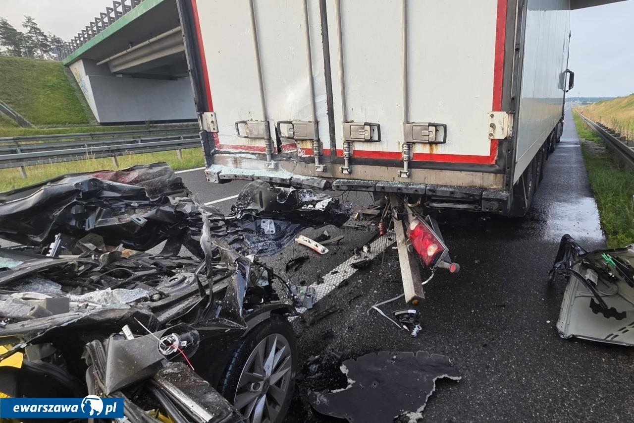 wypadek na S7 | fot. Komenda Powiatowa Policji w Nidzicy