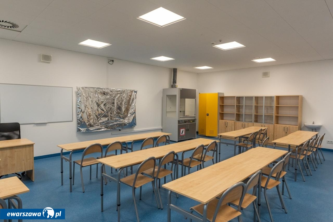 Szkoła podstawowa nr 407 w Warszawie | fot. facebook.com/bemowowarszawa