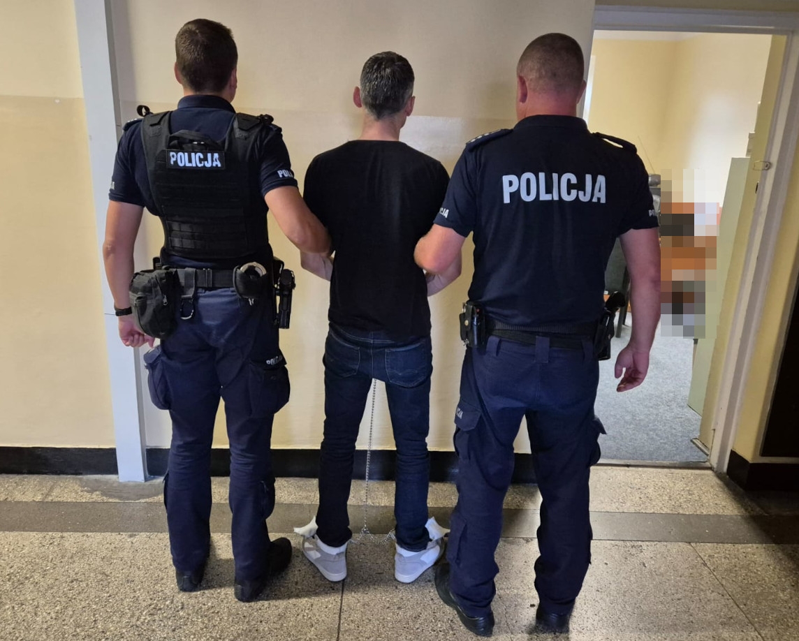 zatrzymanie Gruzina | fot. ochota.policja.gov.pl