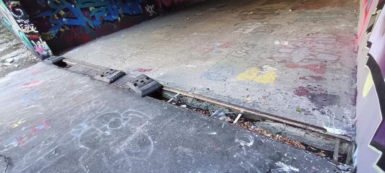 tunel na Ursynowie przy ul. Jastrzębowskiego | fot. Katarzyna K. / facebook