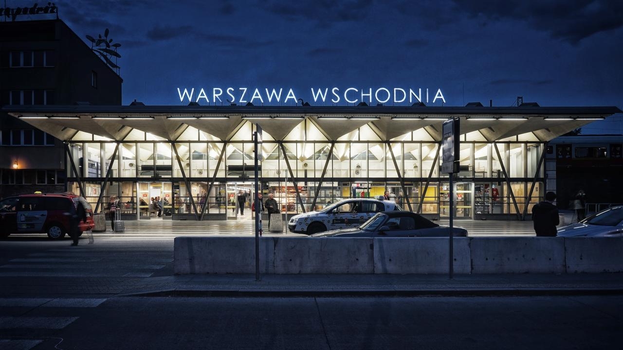 Dworzec Wschodni | fot. Autorstwa Radek Kołakowski - Praca własna, CC0, https://commons.wikimedia.org/w/index.php?curid=32825770