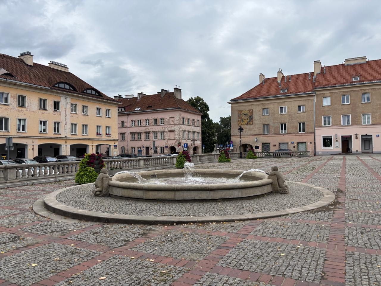 rynek na Mariensztacie | fot. Bartosz Pańczyk