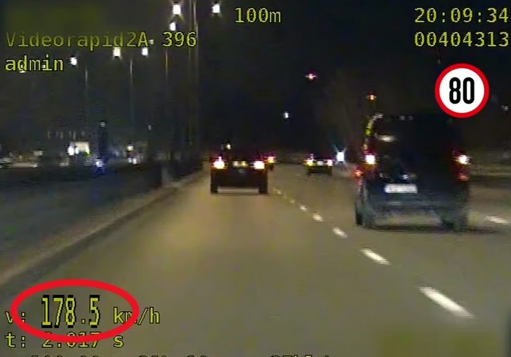 przekroczył prędkość na Trasie Siekierkowskiej | fot. Wydział Ruchu Drogowego KSP