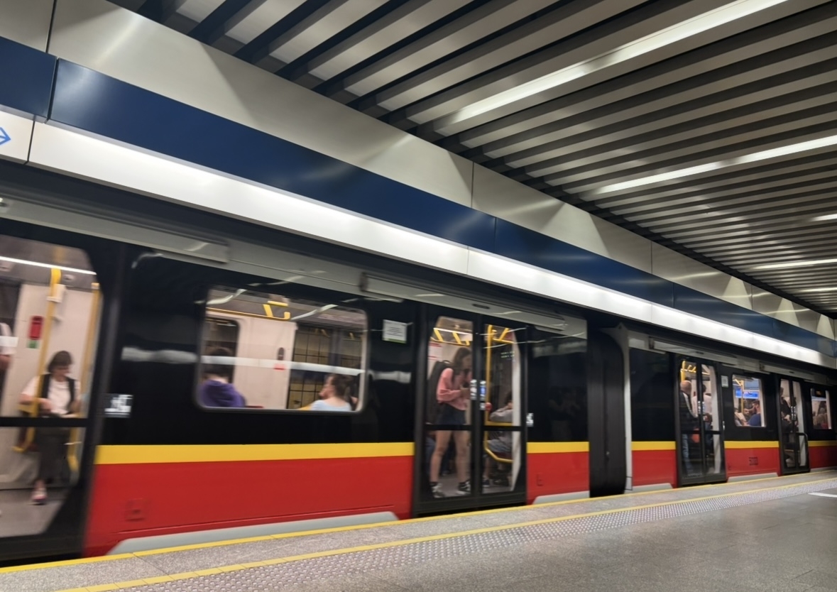 warszawskie metro | fot. Bartosz Pańczyk