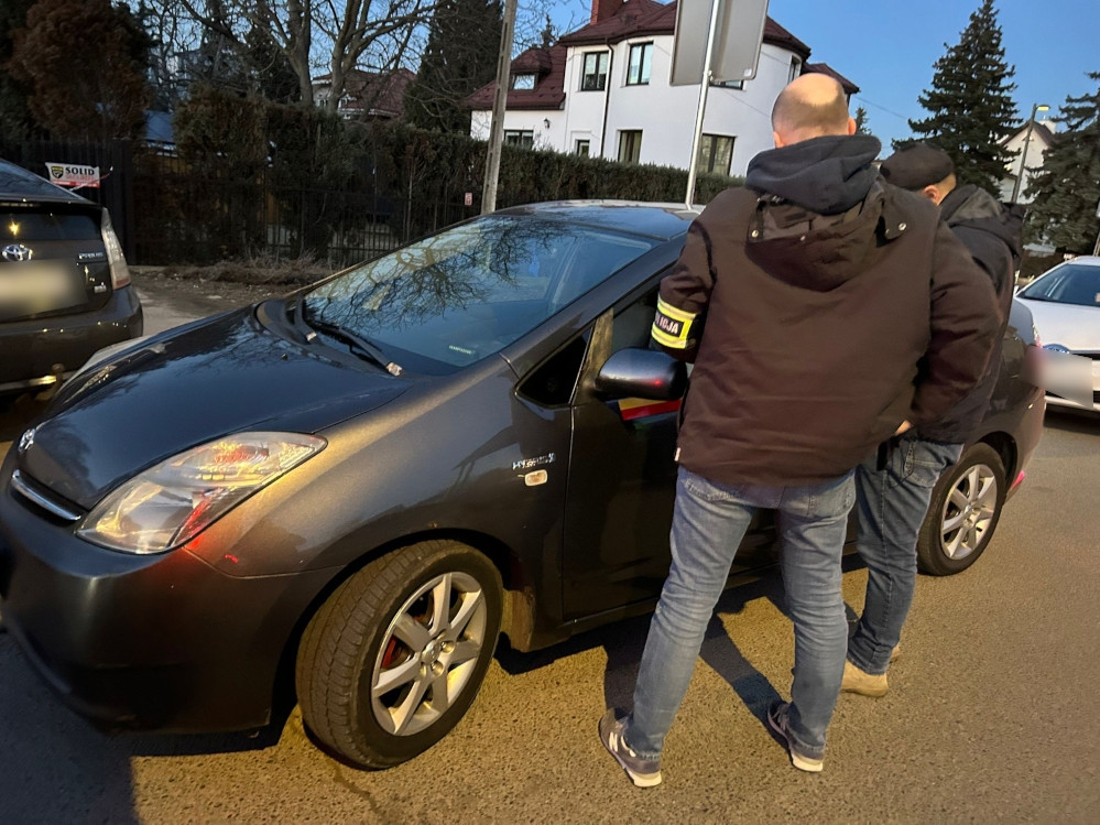 zdj. ilustracyjne z kontroli przewozów osób | fot. Komenda Stołeczna Policji