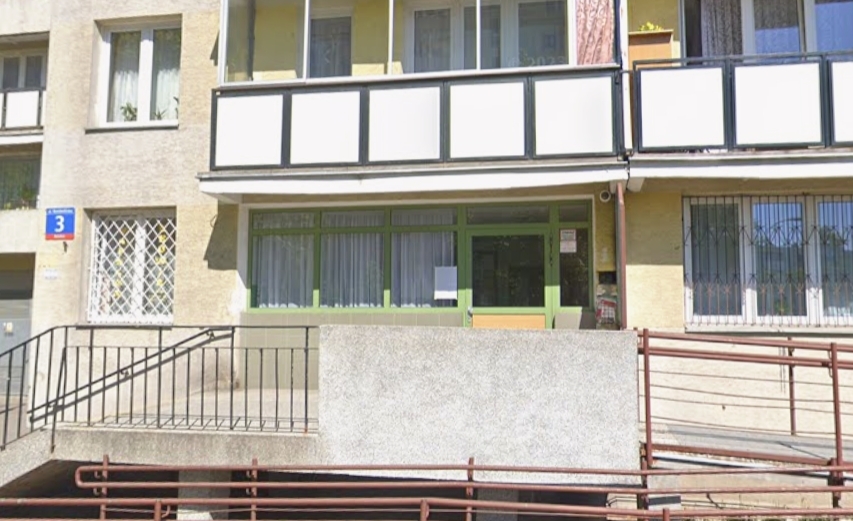 blok na Bródnie przy ul. Rembielińskiej 3 | fot. google stret view