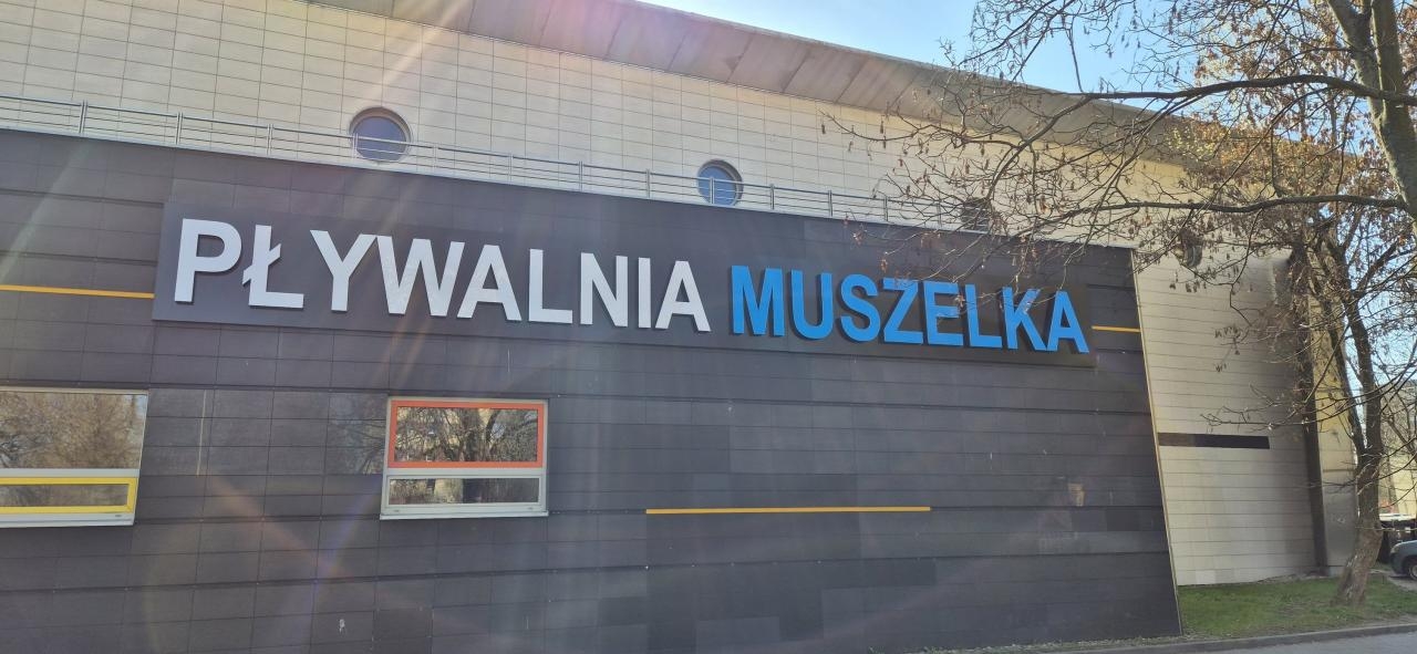 pływalnia Muszelka | fot. facebook.com/osirtargowek