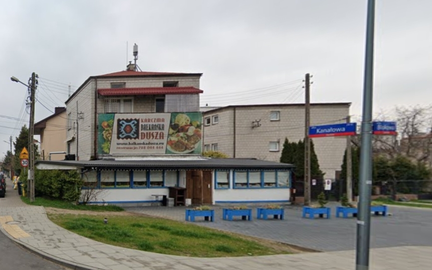 zdj. restauracji bałkańskiej, która spłonęła na Targówku | fot. google stret view