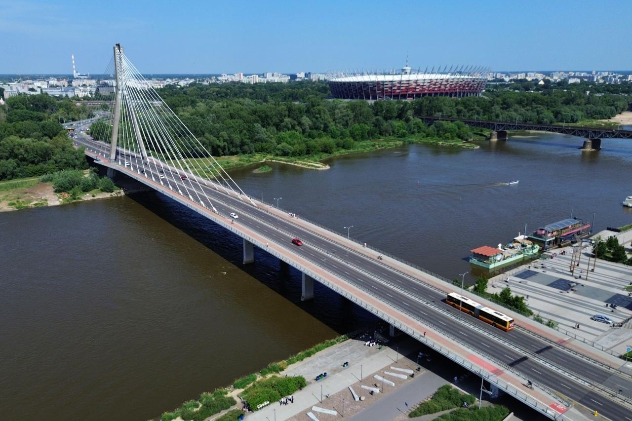 Most Świętokrzyski w Warszawie | fot. Autorstwa Kapitel - Praca własna, CC BY-SA 4.0, https://commons.wikimedia.org/w/index.php?curid=149990001