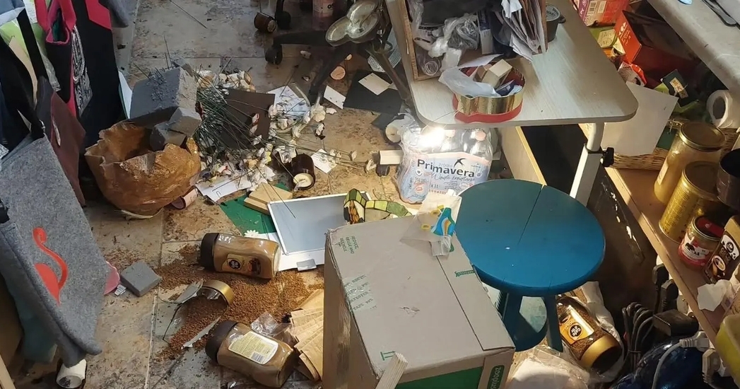 zniszczona galeria przy Marszałkowskiej w Warszawie | fot. Las Rąk - laboratorium rękodzieł
