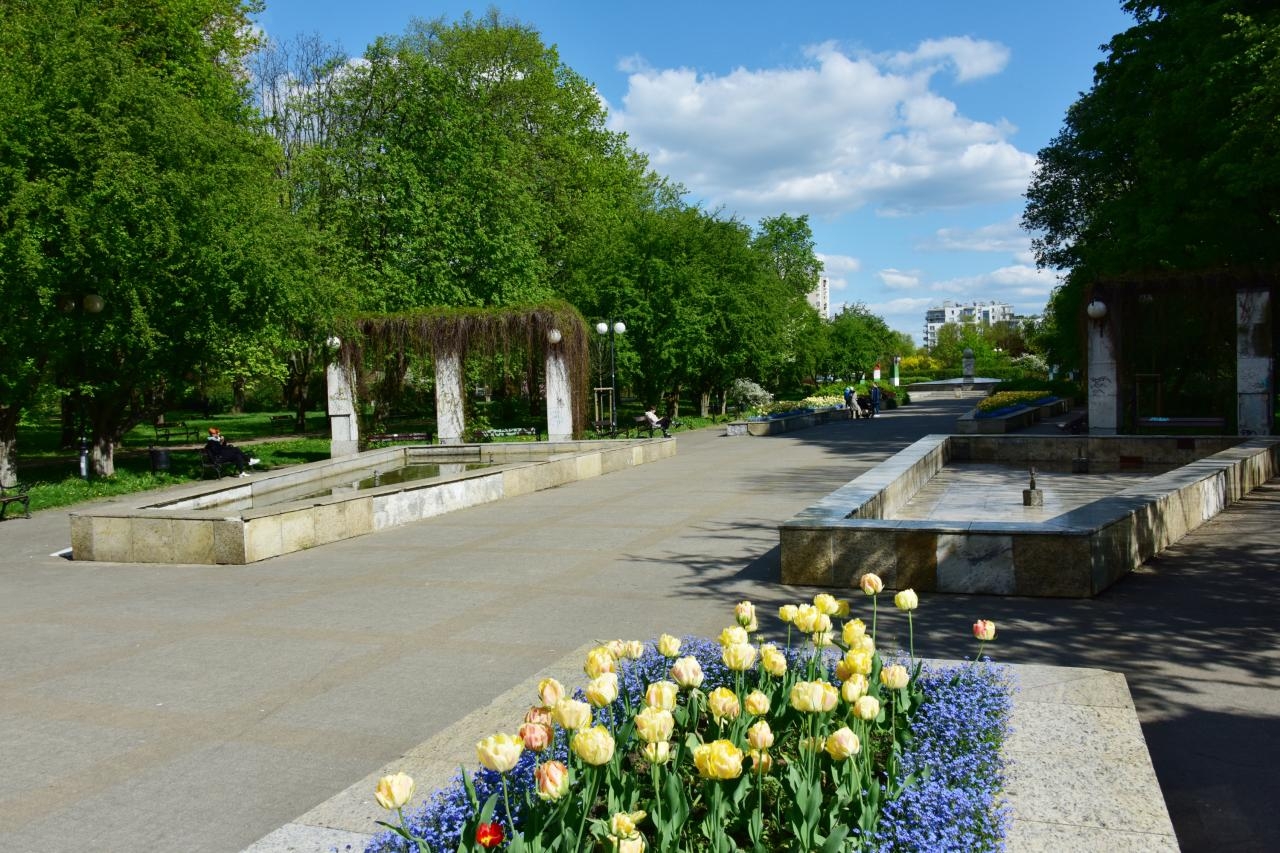 Park Wiecha w Warszawie | fot. Autorstwa Adrian Grycuk - Praca własna, CC BY 3.0 pl, https://commons.wikimedia.org/w/index.php?curid=159062157