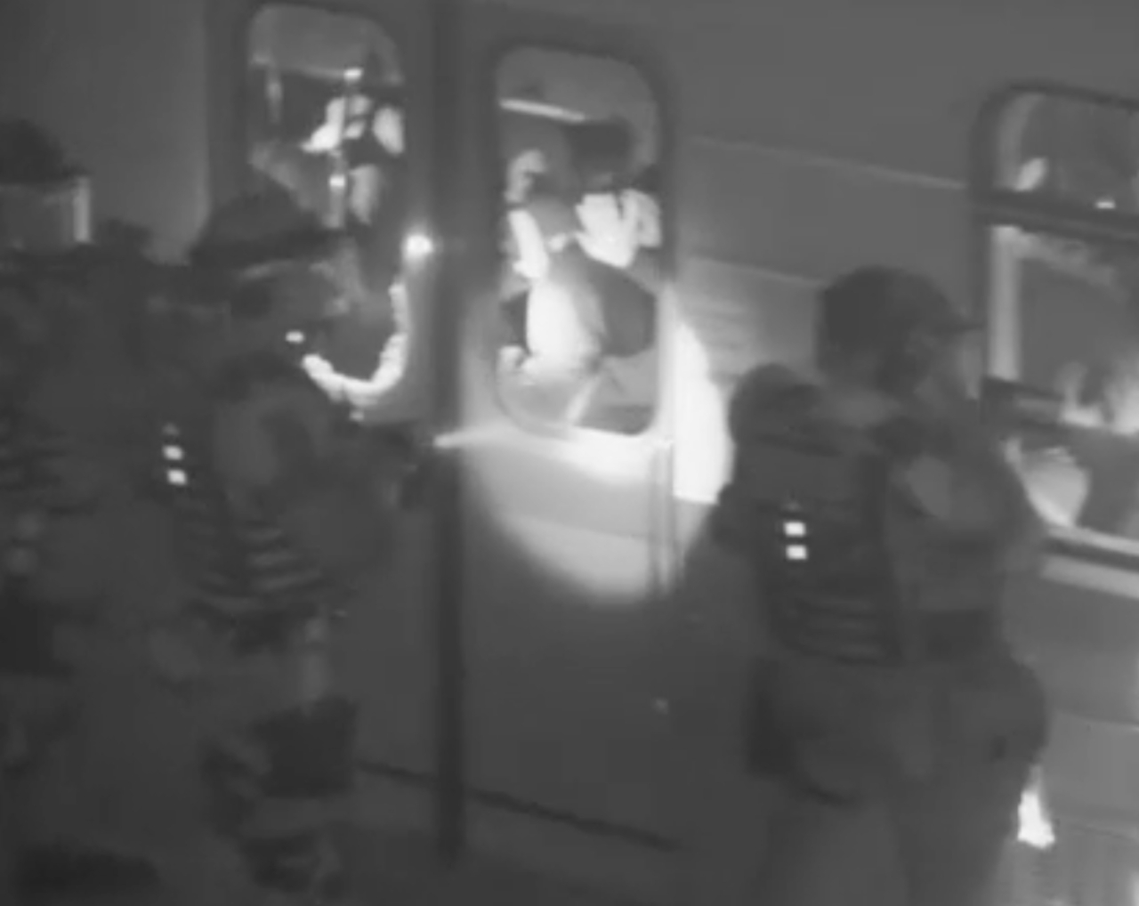 zdjęcie ilustracyjne z działań&nbsp;policji w metrze | fot. policja