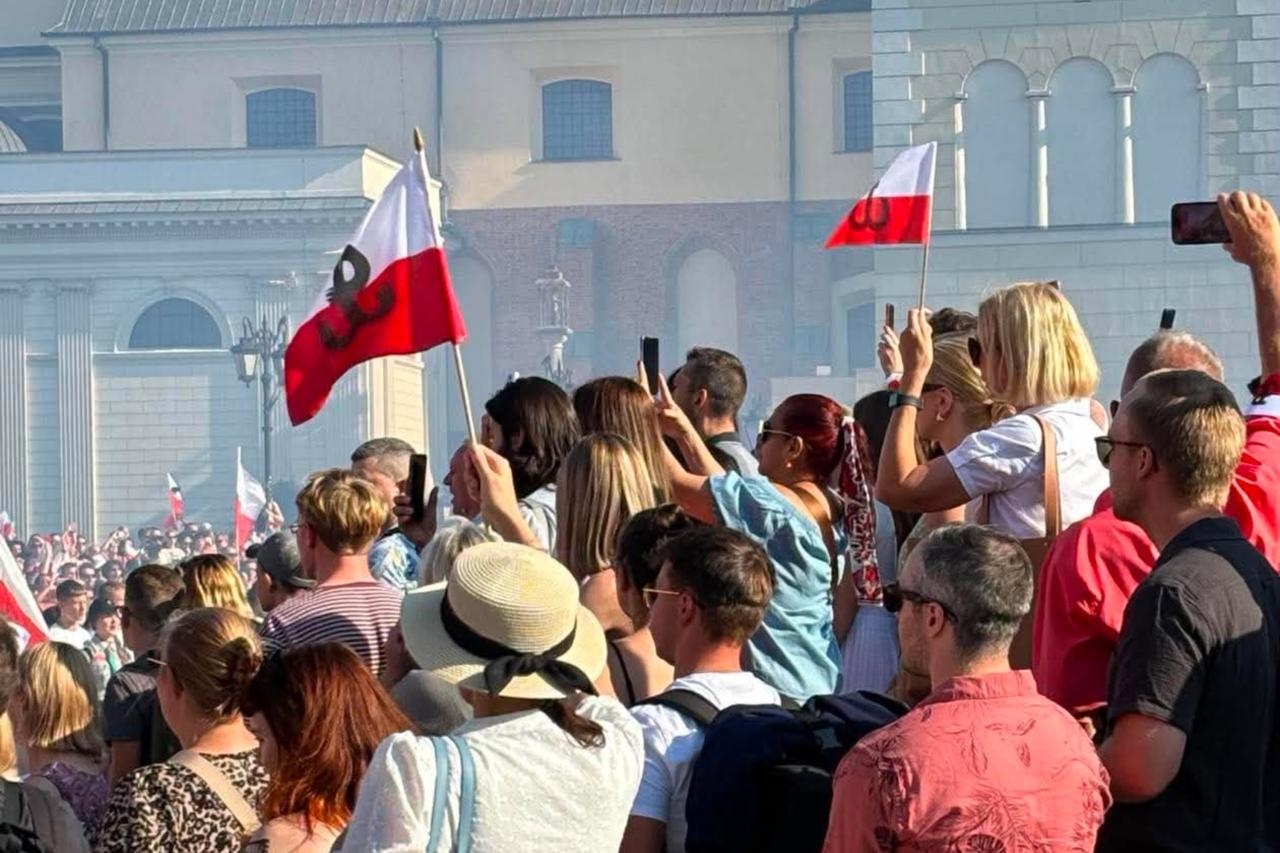 Godzina "W" na Placu Zamkowym w Warszawie | fot. Bartosz Pańczyk