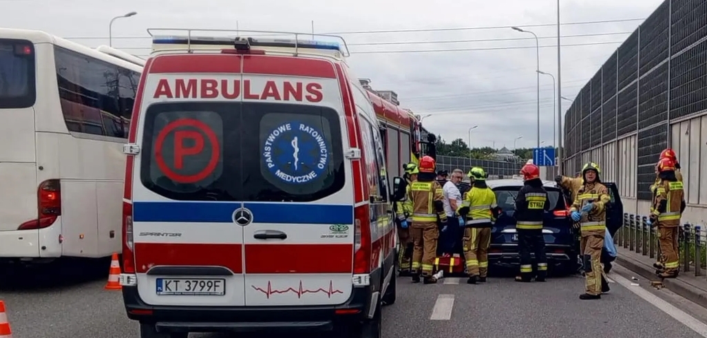kobieta urodziła dziecko w samochodzie | fot. OSP Łomianki