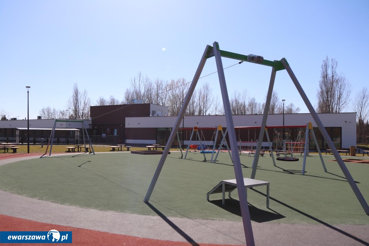 Przedszkole nr 449 w Warszawie | fot. facebook.com/warszawawlochy