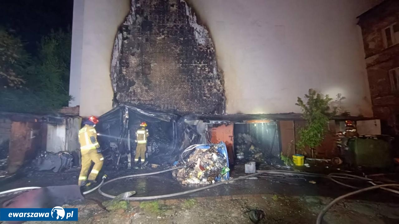 pożar przy ul. Jagiellońskiej | fot. Komenda Miejska PSP m.st. Warszawy