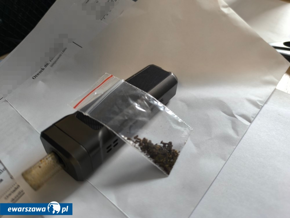 wrak samochodu | fot. https://otwock.policja.gov.pl/