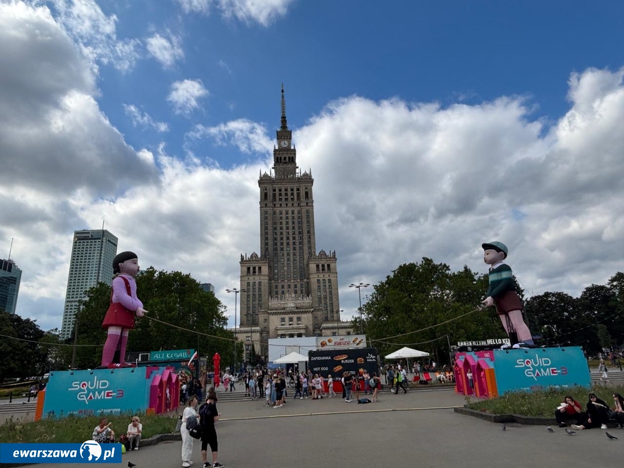 "Squid Game" w Śródmieściu w Warszawie | fot. Bartosz Pańczyk