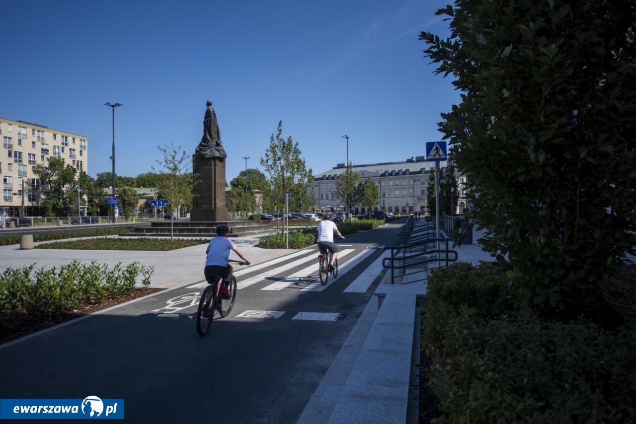 plac Bankowy po remoncie | fot. Zarząd Dróg Miejskich Warszawa