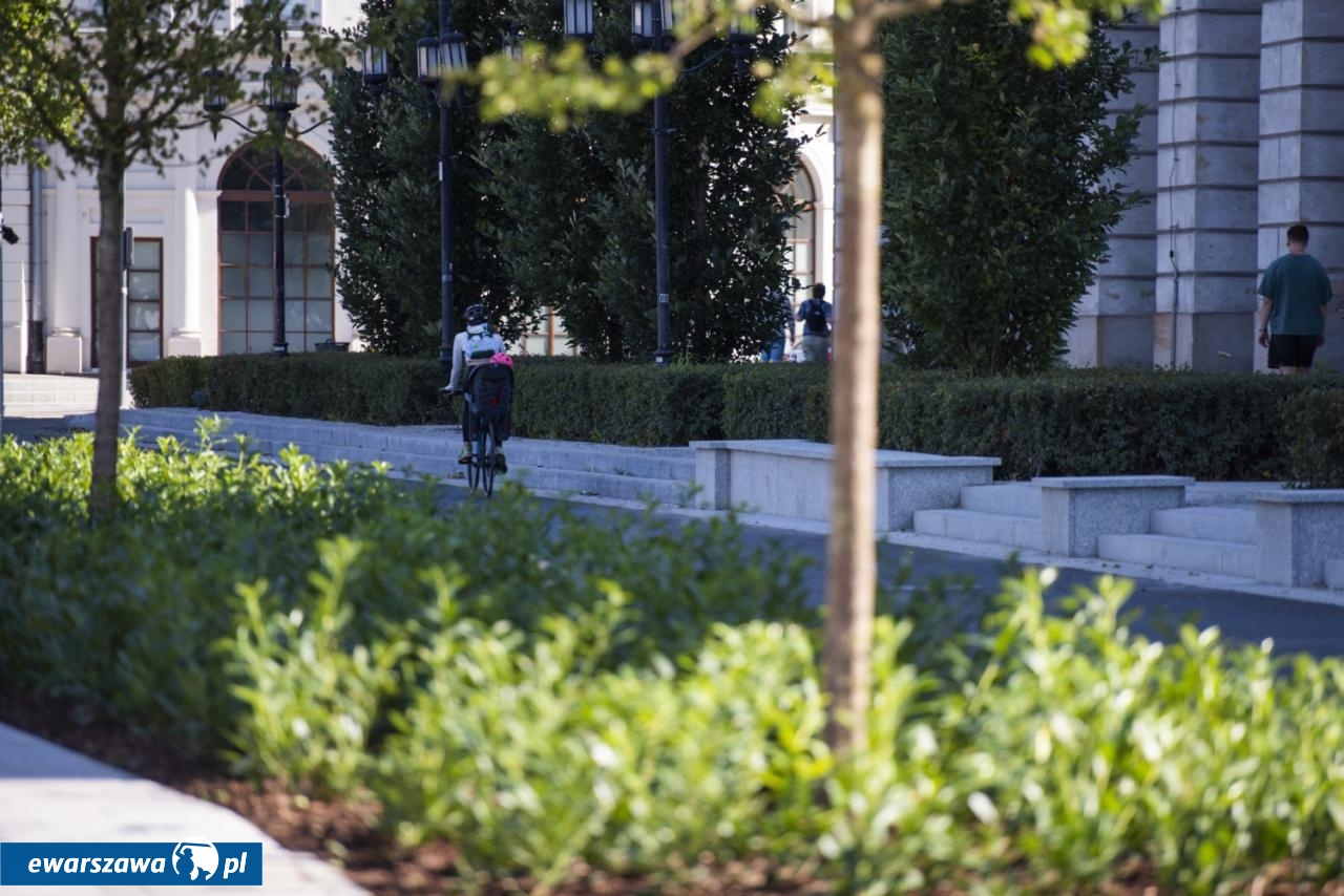 plac Bankowy po remoncie | fot. Zarząd Dróg Miejskich Warszawa