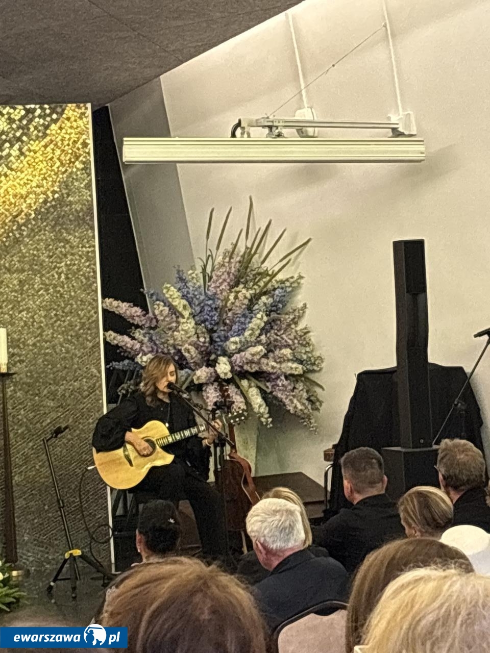 Edyta Bartosiewicz na pogrzebie Joanny Kołaczkowskiej | fot. Bartosz Pańczyk