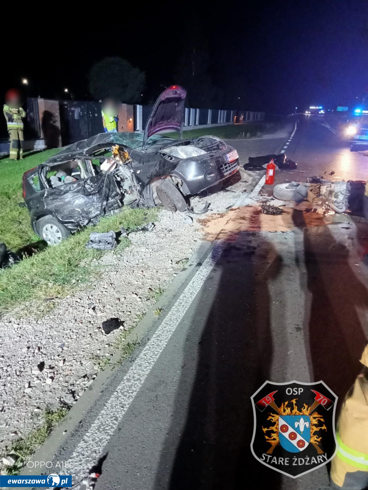samochó zderzył się z motocyklem | fot. OSP Stare Żdżary