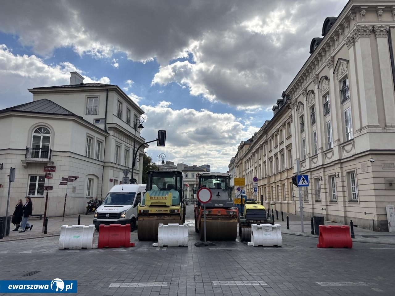 frezowanie ul. Senatorskiej w Warszawie | fot. Bartosz Pańczyk