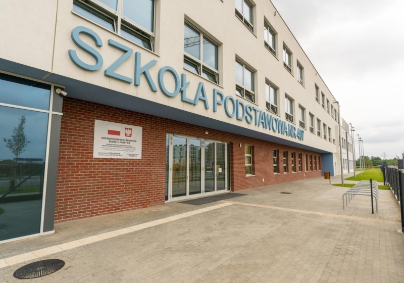 Szkoła podstawowa nr 407 w Warszawie | fot. facebook.com/bemowowarszawa