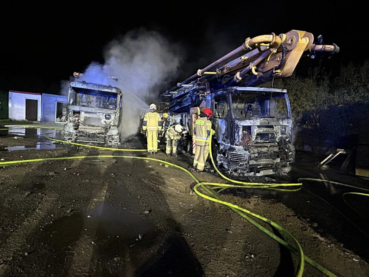 spalone ciężarówki | fot. JRG Błonie