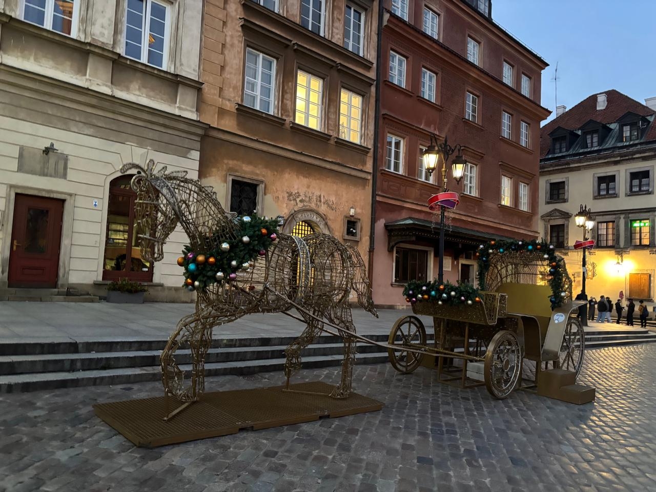 iluminacja świąteczna już w listopadzie w Warszawie | fot. Bartosz Pańczyk
