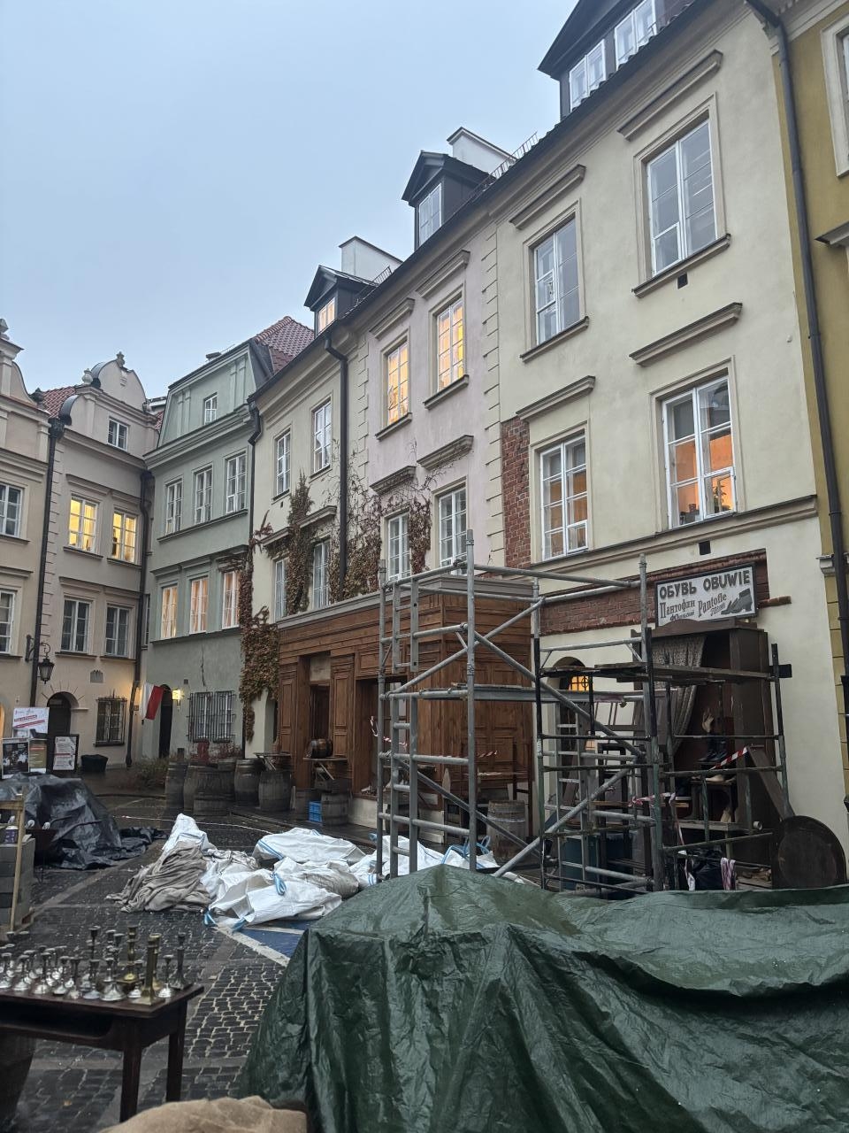 plan "Lalki" na Starym Mieście w Warszawie | fot. Bartosz Pańczyk